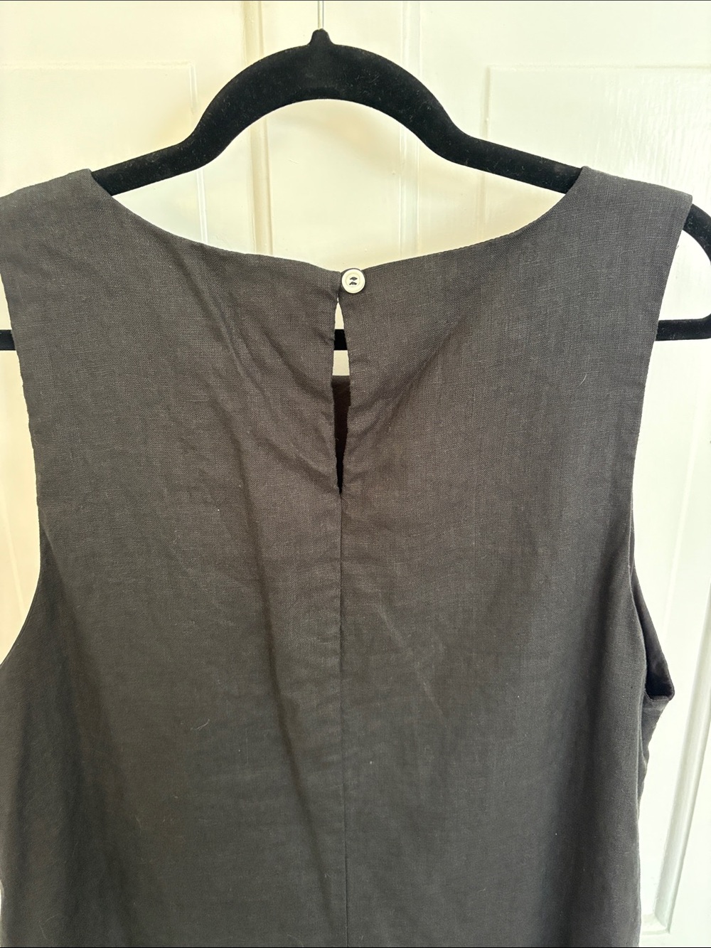 Quince Linen Black Sleeveless Shift Dress - Picture 8 of 8